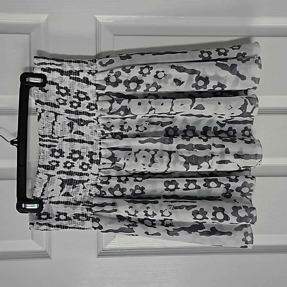 CAbi skirt, Medium